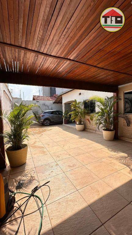 Casa à venda com 3 quartos, 200m² - Foto 6