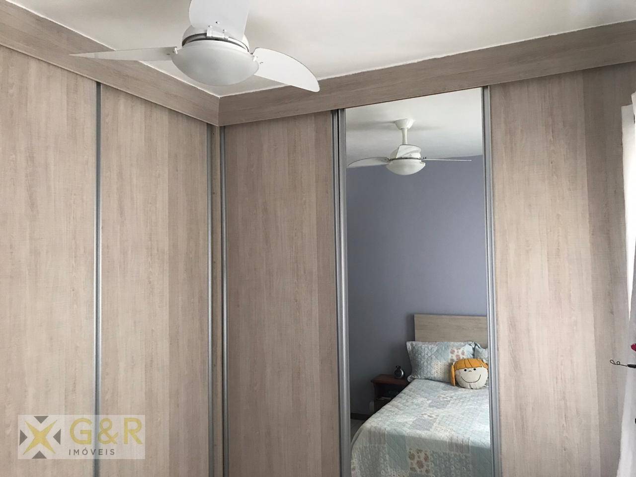 Apartamento à venda com 2 quartos, 56m² - Foto 4