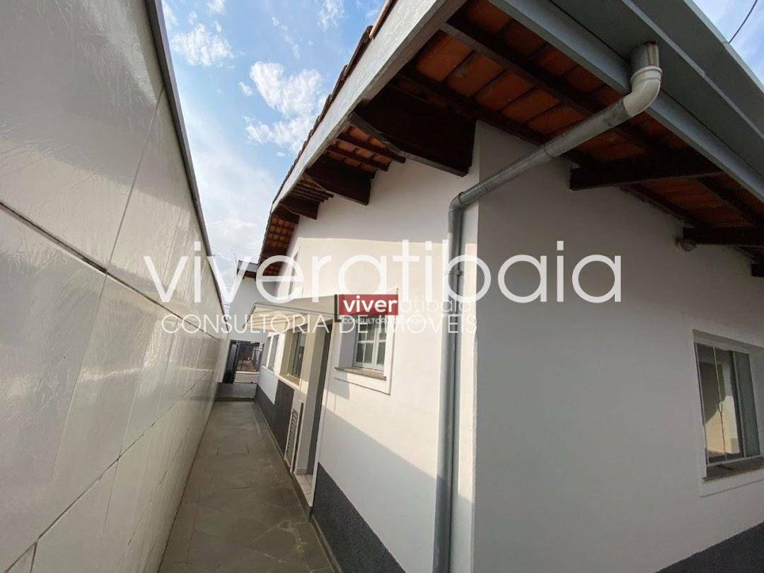 Casa à venda com 6 quartos, 380m² - Foto 16