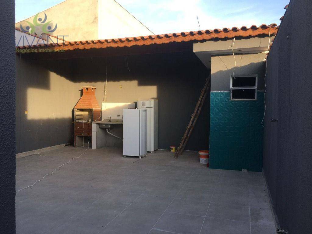 Sobrado à venda com 3 quartos, 210m² - Foto 3