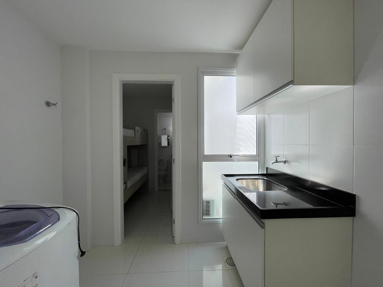 Apartamento à venda com 3 quartos, 145m² - Foto 22