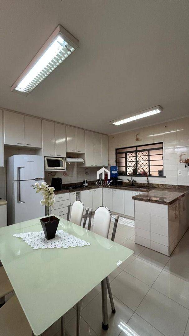 Casa, 3 quartos, 154 m² - Foto 4