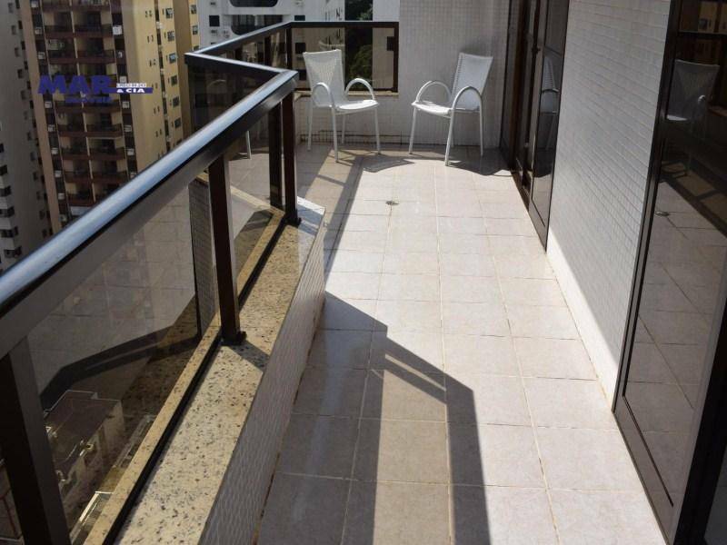 Apartamento à venda com 3 quartos, 140m² - Foto 4