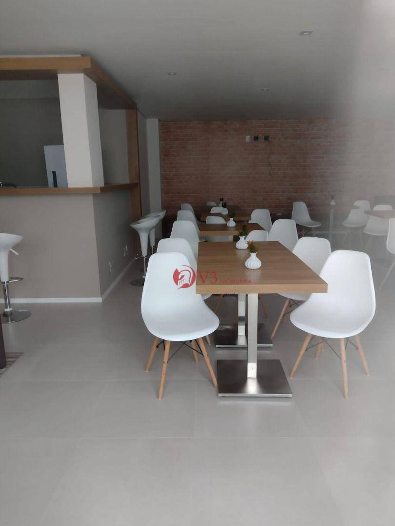 Apartamento à venda e aluguel com 2 quartos, 42m² - Foto 12