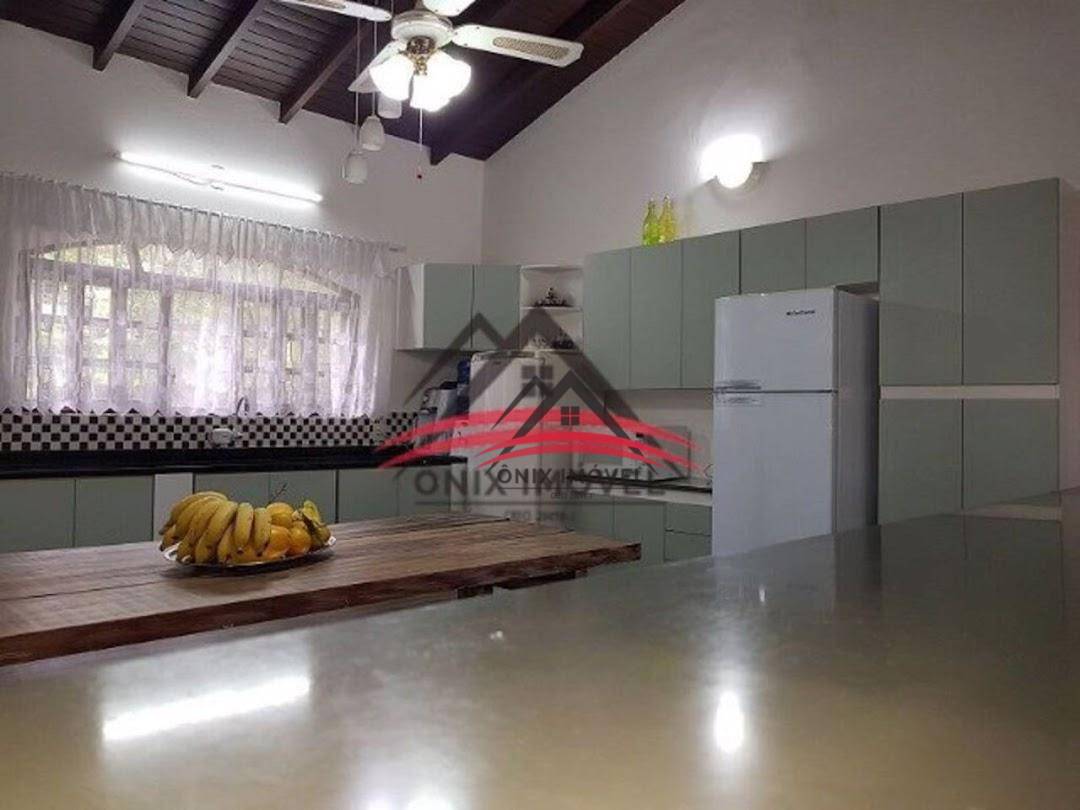 Sítio à venda e aluguel com 4 quartos, 250m² - Foto 1