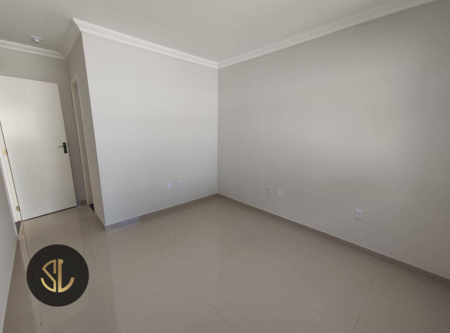 Casa à venda com 2 quartos, 65m² - Foto 20