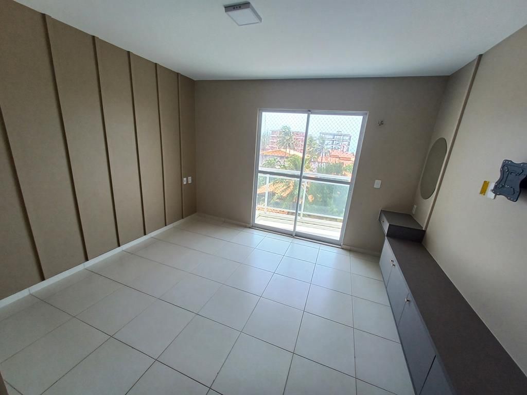 Apartamento para alugar com 2 quartos, 83m² - Foto 10