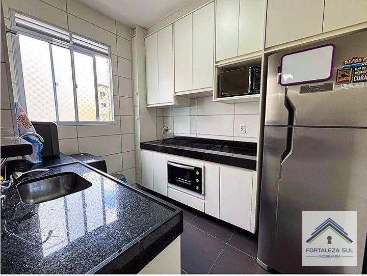 Apartamento à venda com 2 quartos, 41m² - Foto 12