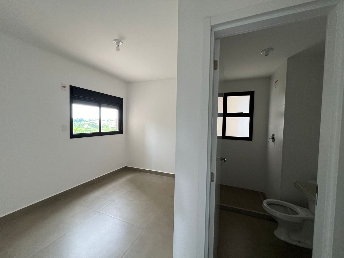 Apartamento à venda com 3 quartos, 151m² - Foto 14