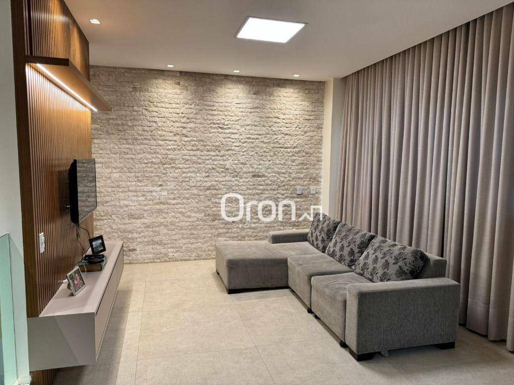 Sobrado à venda com 5 quartos, 260m² - Foto 2