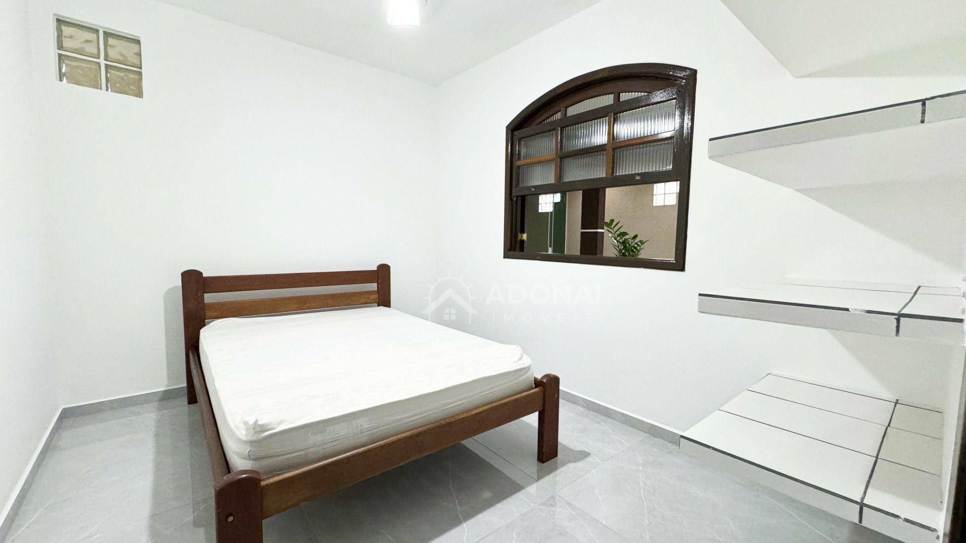 Casa à venda com 4 quartos, 191m² - Foto 14