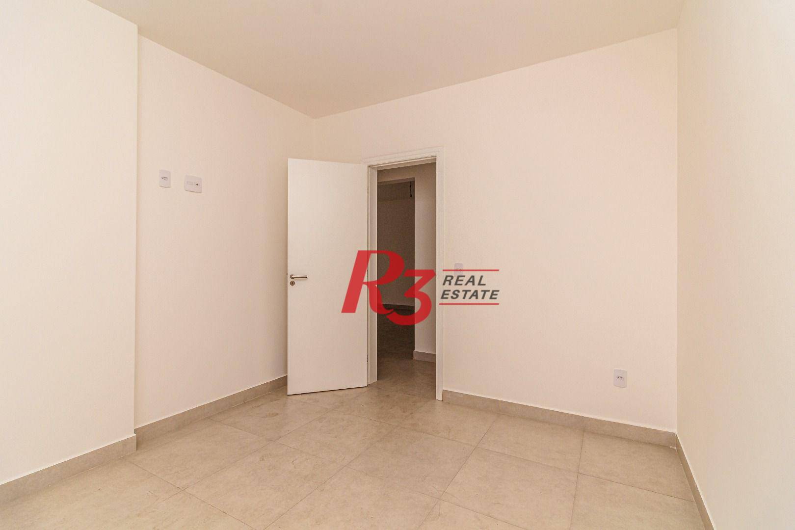 Apartamento à venda com 3 quartos, 139m² - Foto 23