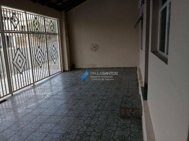 Casa à venda com 3 quartos, 99m² - Foto 3