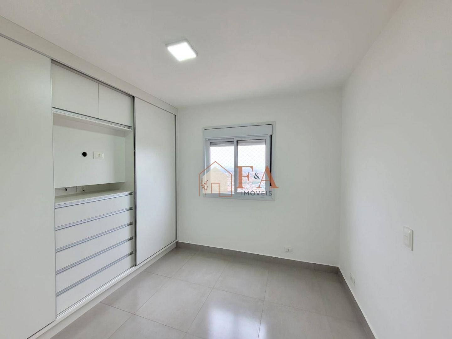 Apartamento à venda com 2 quartos, 66m² - Foto 10