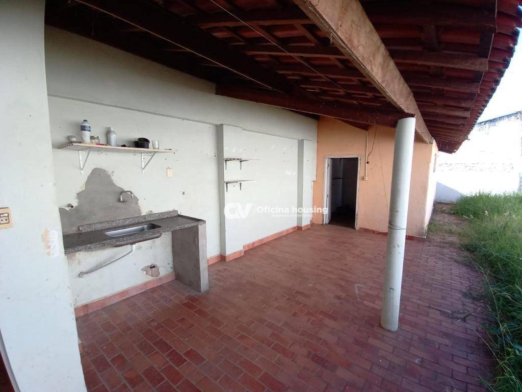 Casa à venda com 3 quartos, 141m² - Foto 6