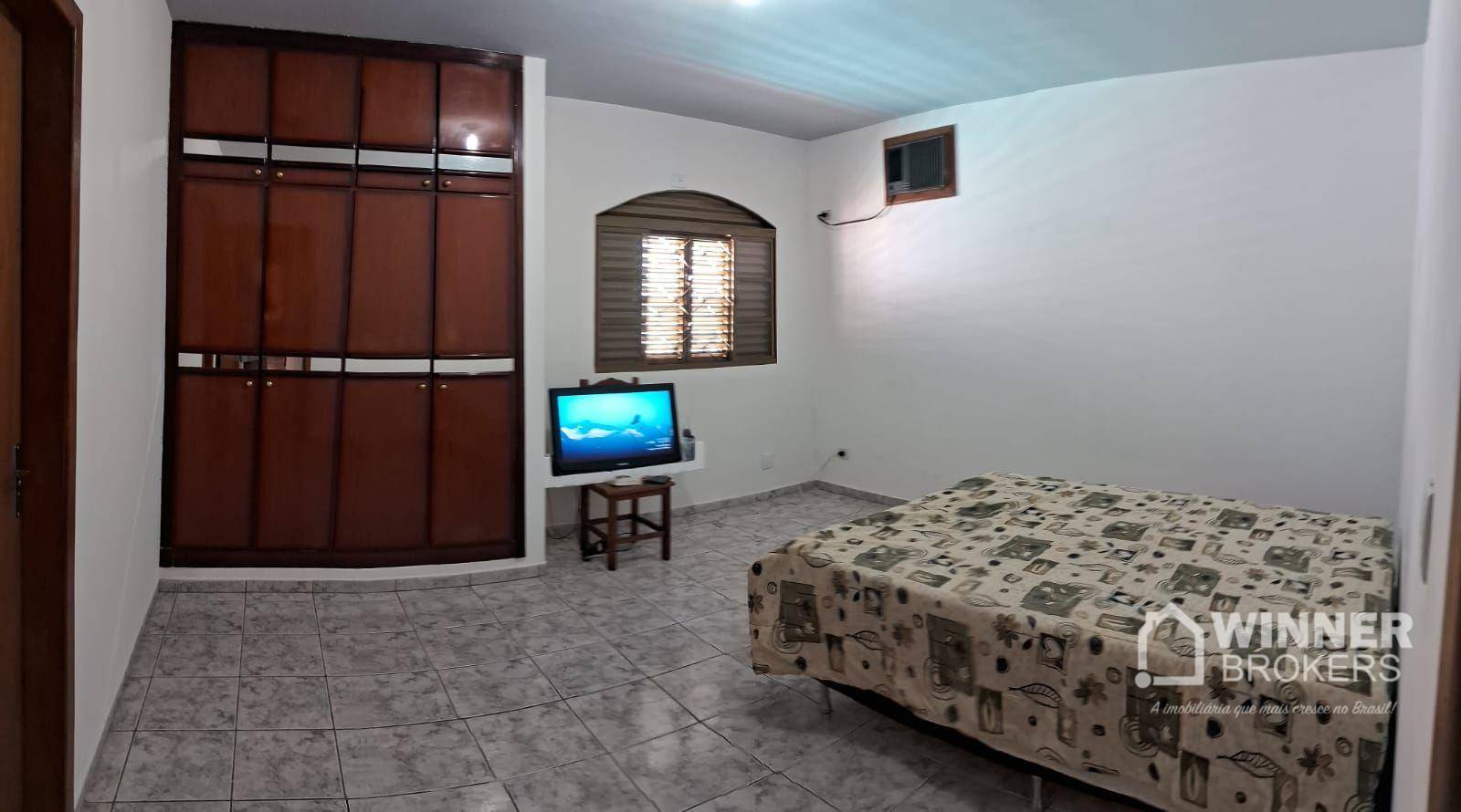 Casa à venda com 4 quartos, 194m² - Foto 7