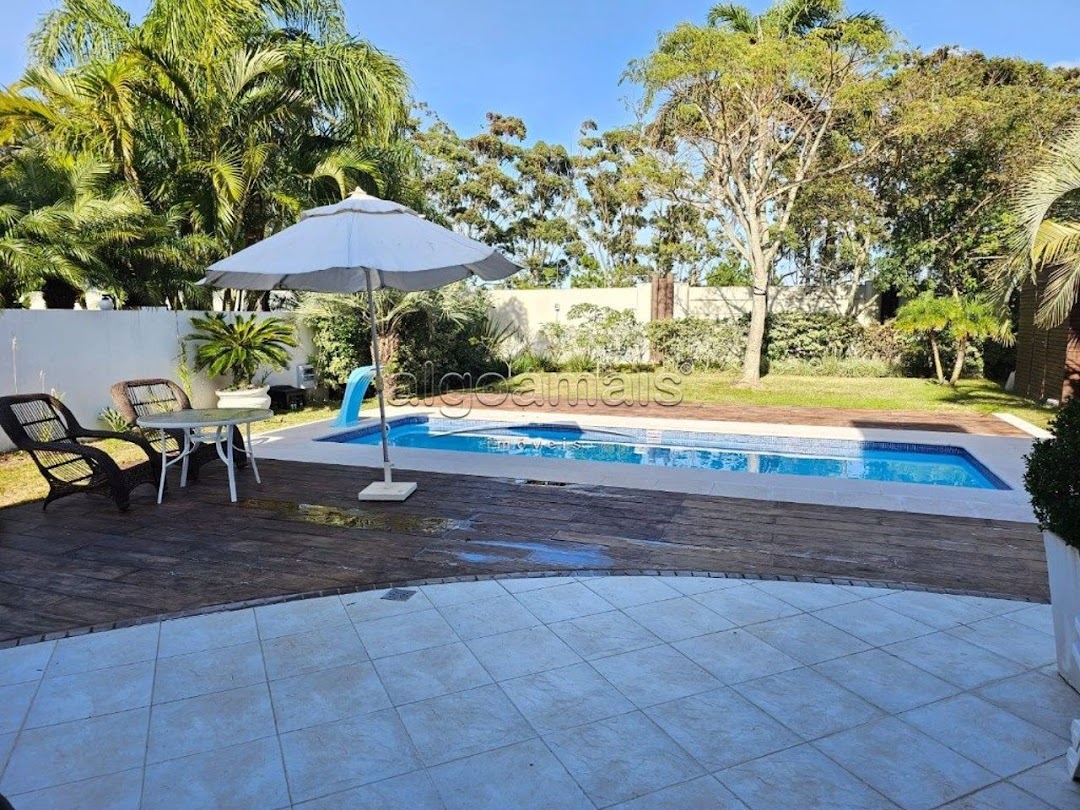 Casa de Condomínio à venda com 4 quartos, 300m² - Foto 9