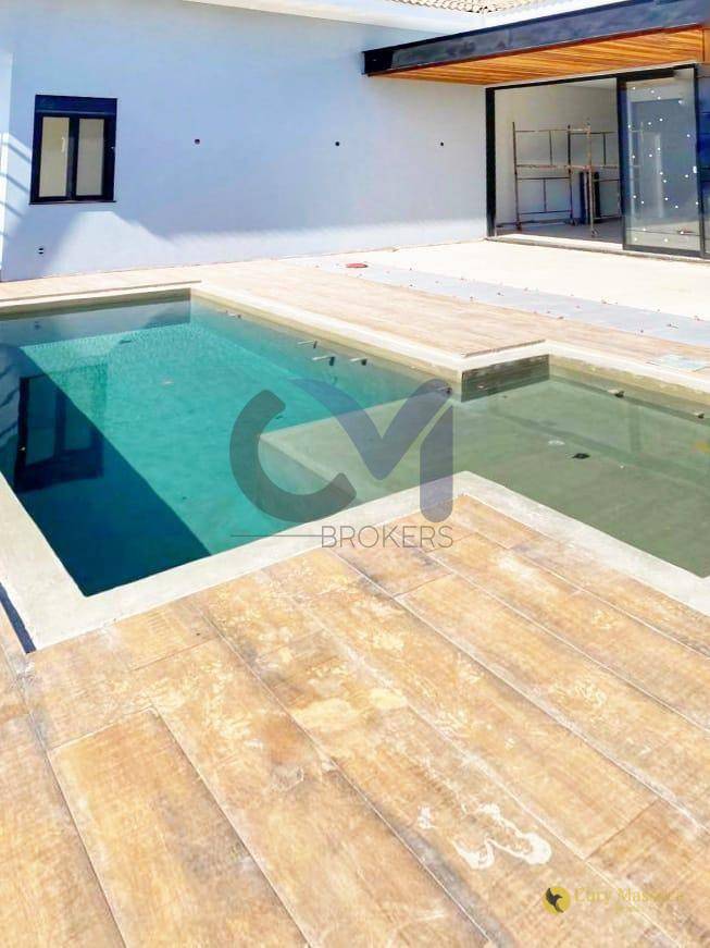 Casa de Condomínio à venda com 3 quartos, 278m² - Foto 3