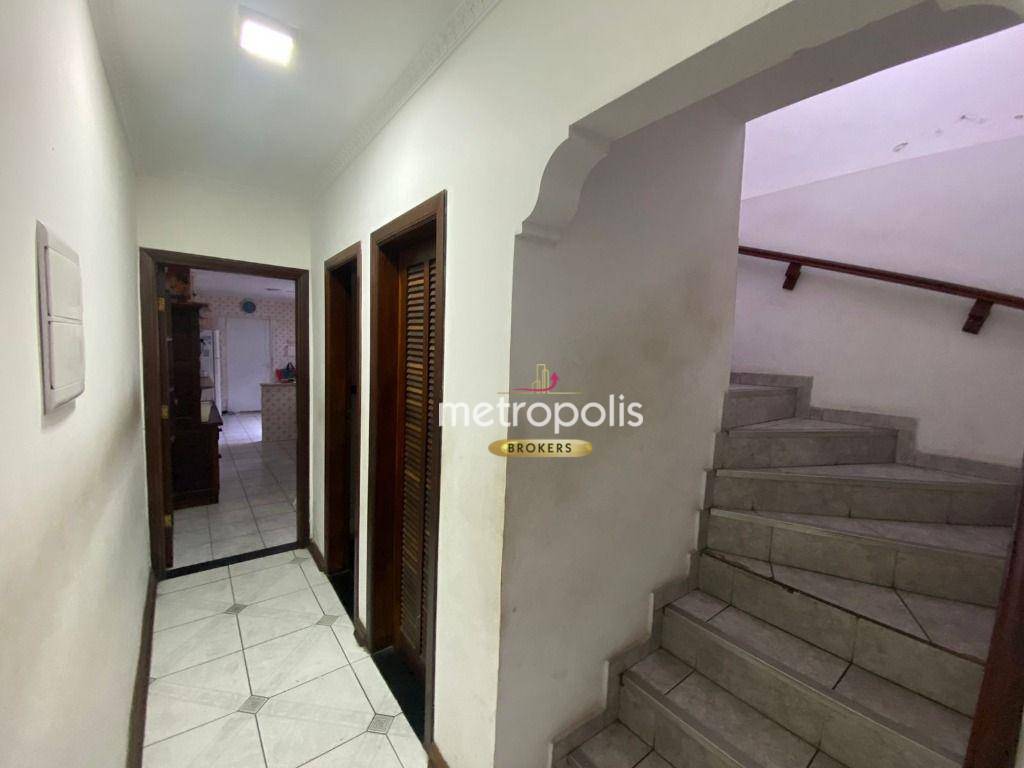 Sobrado à venda com 5 quartos, 180m² - Foto 3