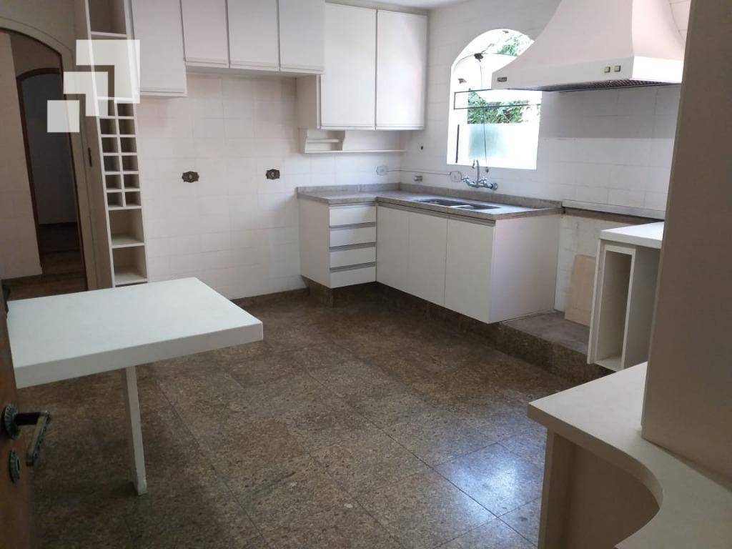 Sobrado à venda e aluguel com 4 quartos, 440m² - Foto 35