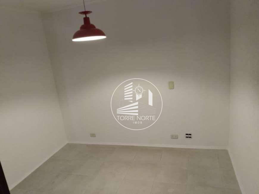 Cobertura à venda com 3 quartos, 180m² - Foto 13