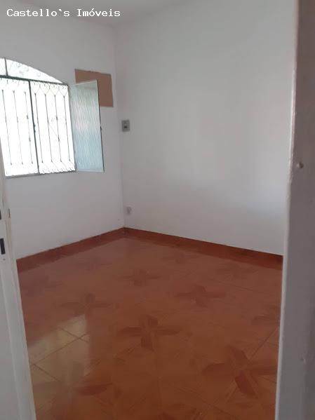 Casa à venda com 4 quartos, 179m² - Foto 14