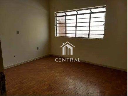 Casa à venda com 3 quartos, 190m² - Foto 10