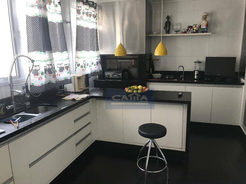 Apartamento à venda com 3 quartos, 144m² - Foto 8