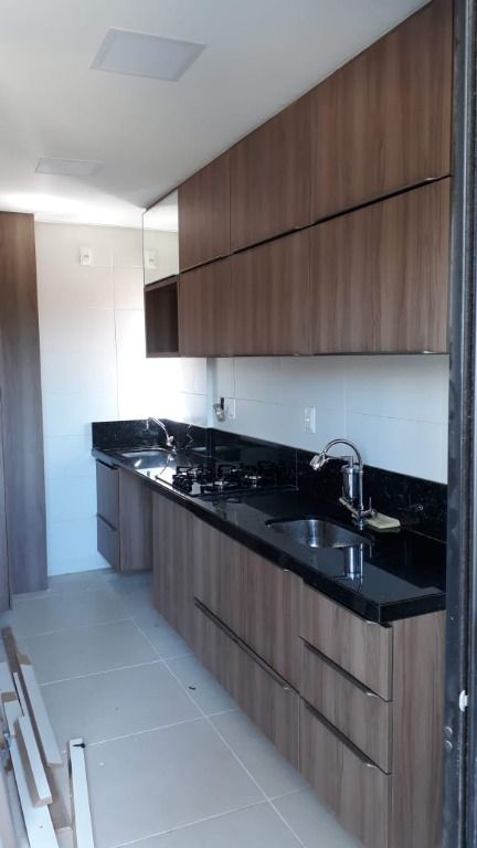 Apartamento à venda e aluguel com 3 quartos, 75m² - Foto 28