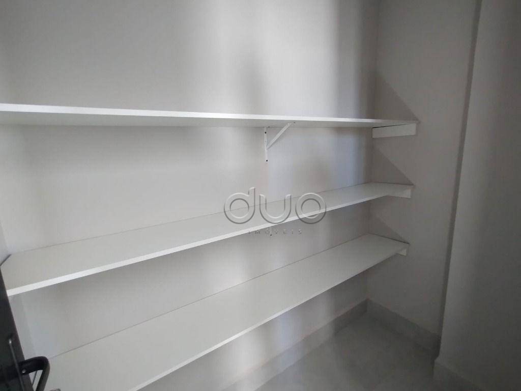 Casa de Condomínio para alugar com 3 quartos, 212m² - Foto 12
