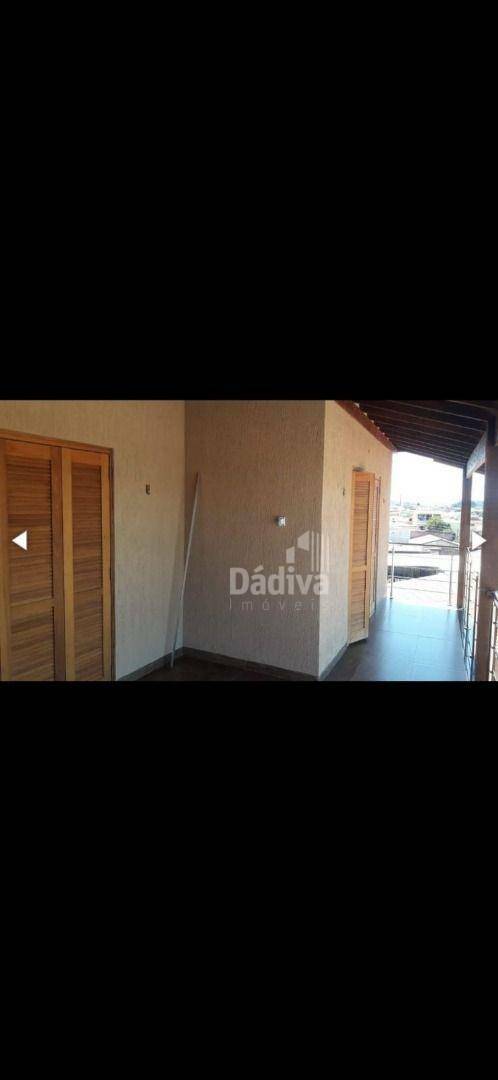 Casa à venda com 3 quartos, 230m² - Foto 25