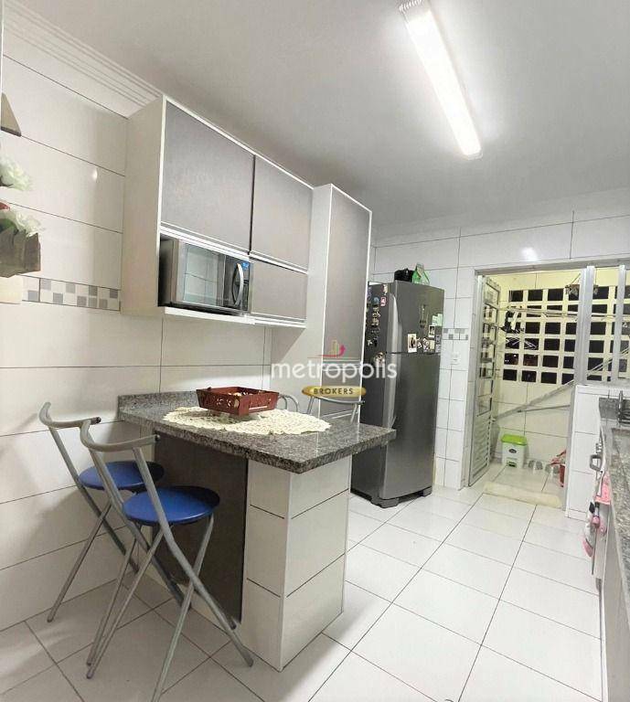 Apartamento à venda com 2 quartos, 70m² - Foto 13