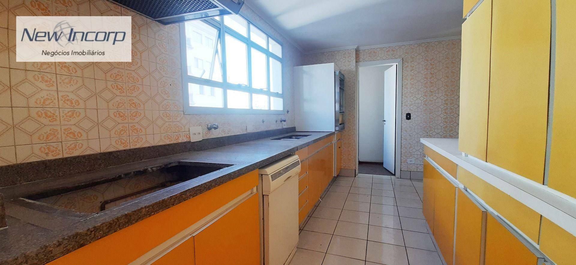 Apartamento à venda com 4 quartos, 210m² - Foto 16