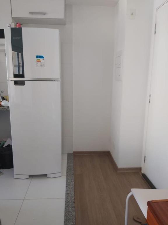 Apartamento à venda com 2 quartos, 48m² - Foto 32