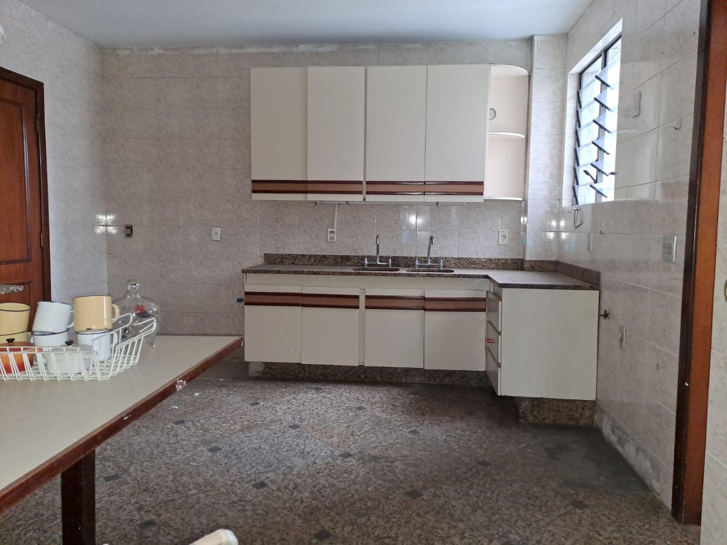 Apartamento à venda com 4 quartos, 313m² - Foto 5