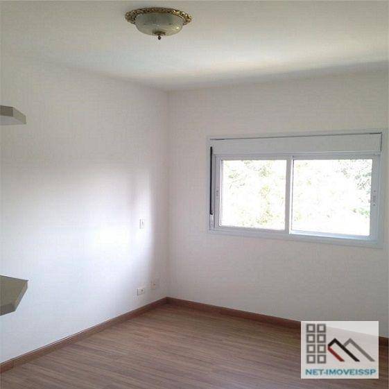 Apartamento à venda com 2 quartos, 55m² - Foto 17