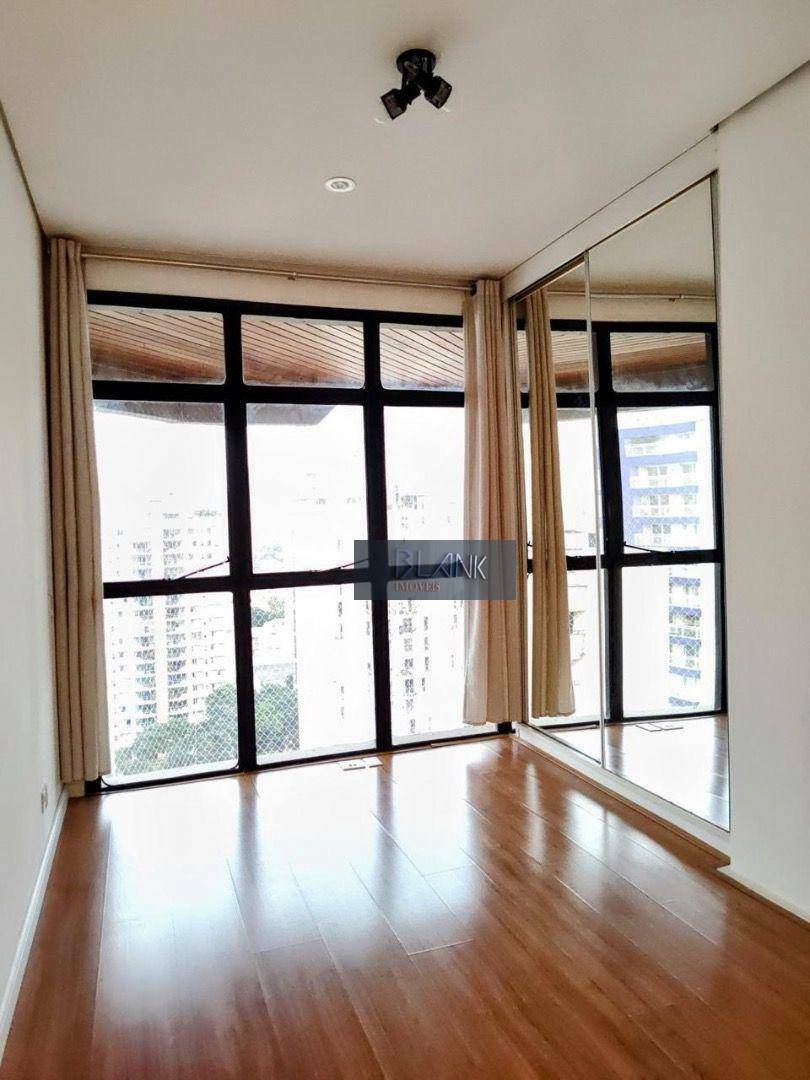 Apartamento para alugar com 2 quartos, 132m² - Foto 28