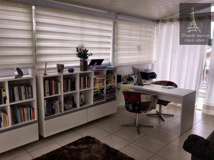 Sobrado à venda com 3 quartos, 300m² - Foto 35