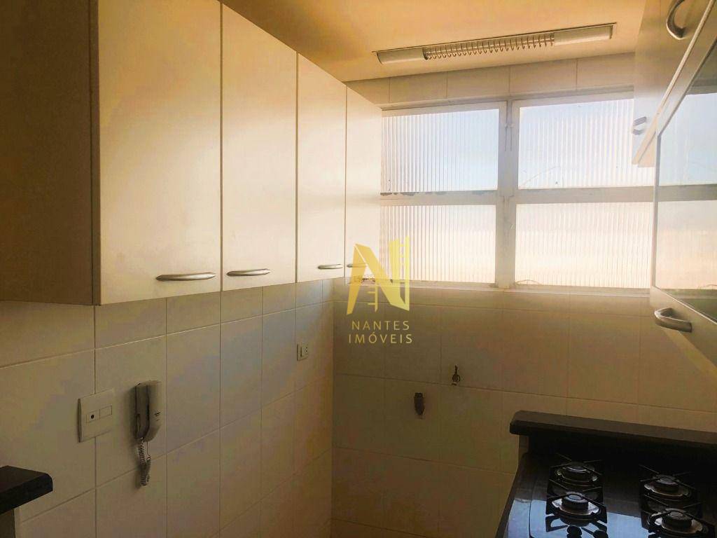 Apartamento à venda com 2 quartos, 57m² - Foto 11