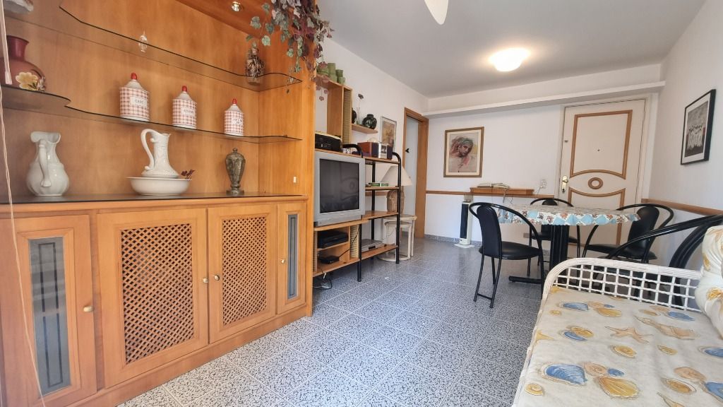 Apartamento à venda com 3 quartos, 75m² - Foto 3