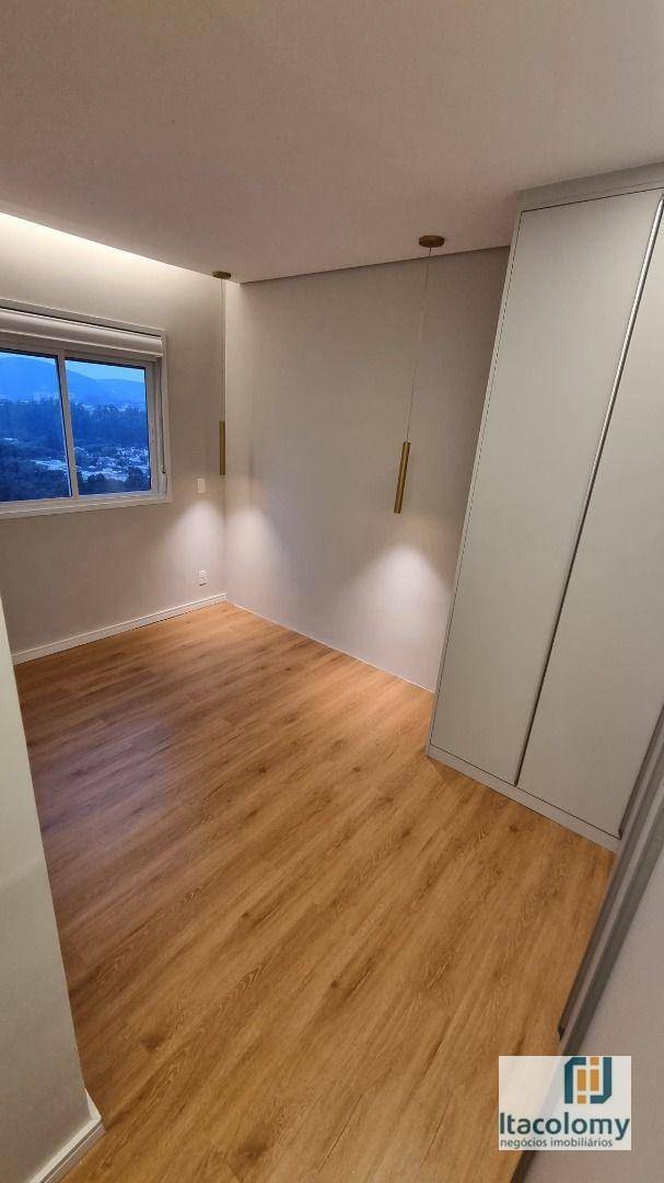 Apartamento à venda com 2 quartos, 52m² - Foto 12