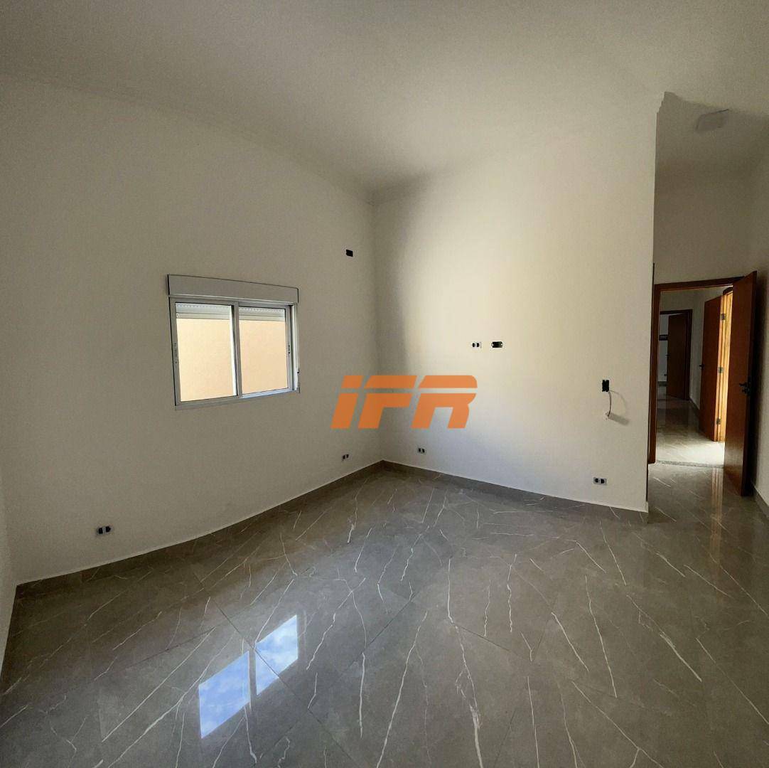 Casa à venda com 3 quartos, 150m² - Foto 12