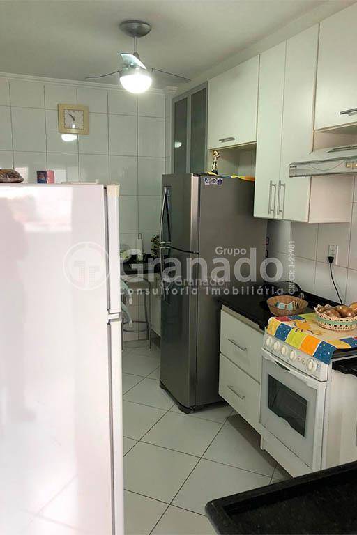 Apartamento à venda com 2 quartos, 83m² - Foto 11