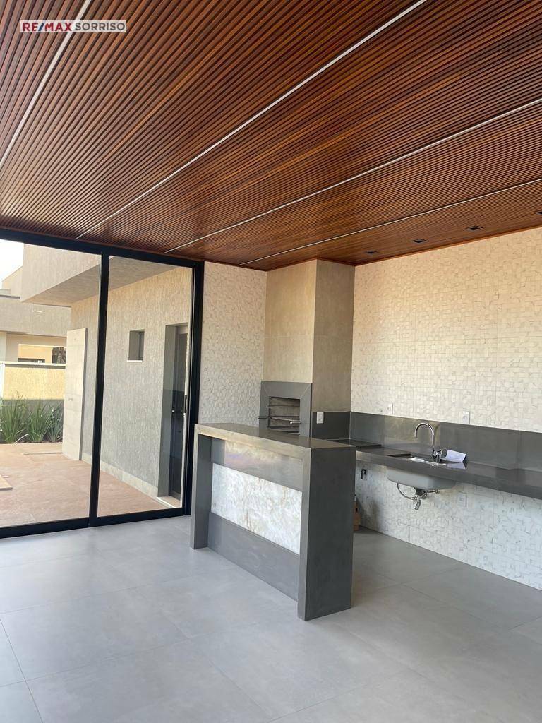 Casa de Condomínio à venda com 4 quartos, 233m² - Foto 5