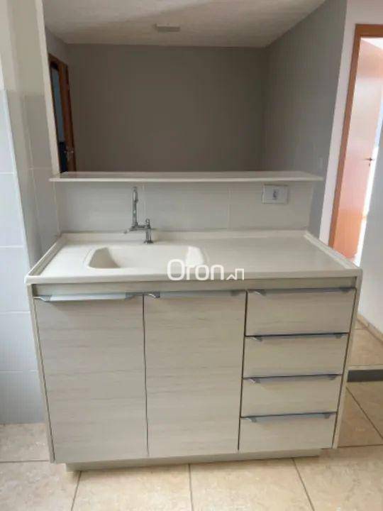 Apartamento à venda com 2 quartos, 48m² - Foto 2