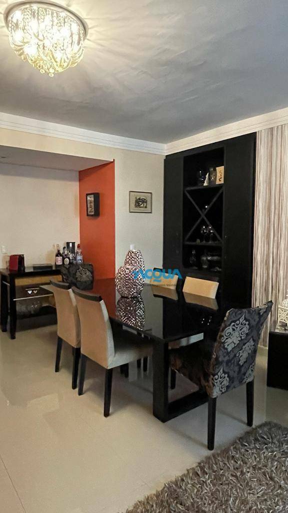 Apartamento à venda com 4 quartos, 160m² - Foto 4