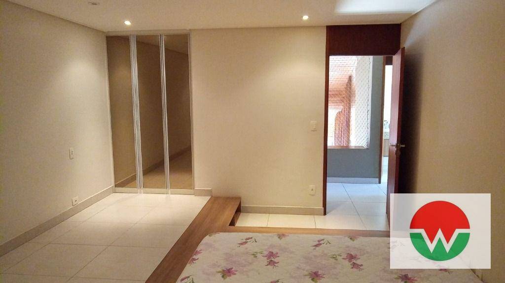 Casa à venda com 4 quartos, 350m² - Foto 5