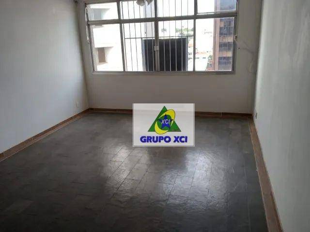 Apartamento à venda com 3 quartos, 107m² - Foto 1