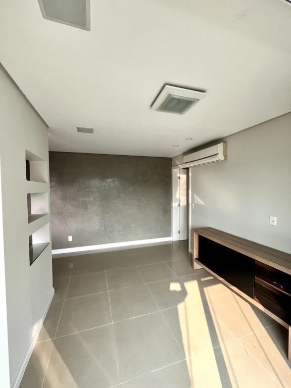 Apartamento à venda com 3 quartos, 108m² - Foto 4