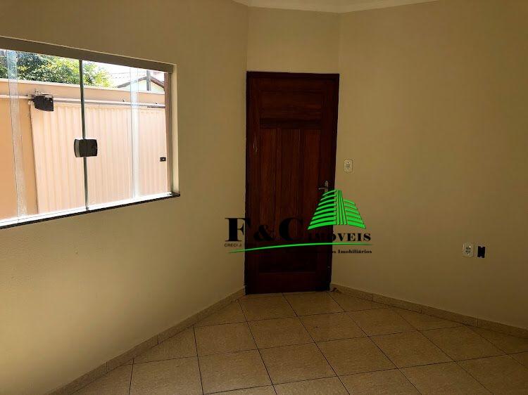 Casa à venda com 3 quartos, 140m² - Foto 13